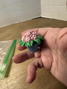 Fisher Price Loving Family Dollhouse Pink Flowers Blue Flower Pot Plant - Picture 1 of 2