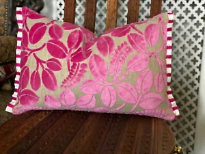 .DESIGNERS GUILD COPRICUSCINO IN TESSUTO CALAMENTO PEONIA 18X12" - Foto 1 di 1