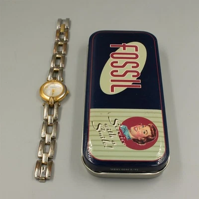 Reloj Mujer Fossil F2 Dorado Plata 2 Tonos Eslabones Banda Es-8876 Necesita Batería Foto 1 de 4