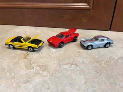 复古风火轮银色 Corvette & Majorette 法拉利和野马 PACE 汽车 — 第 1/4 张图片