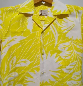 Vtg 60s Polynesian Casuals Ross Sutherland Hawaii Hawaiian Shirt Beach Yellow - Picture 1 of 18