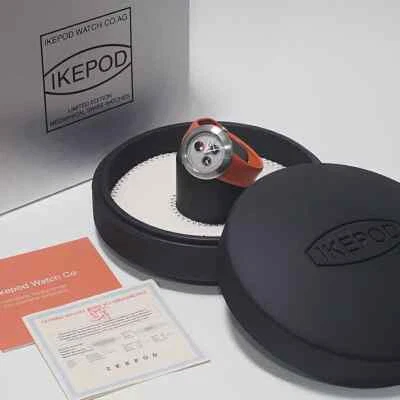 Reloj Ikepod Hemipode Weekplanner Fase Lunar Diseño Marc Newson Edición Limitada Foto 1 de 4