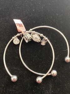 Manschette Charm Armreif Armbänder 2er Set Neu Mit Etikett - Bild 1 von 4