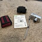 Canon PowerShot S400 Digital Elph Camera, Battery, & Charger WORKS
