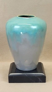 RARE FIND! 1935 Carstens Brandenberg Wheel-Thrown & Pastel Glazed Cabinet Vase - Picture 1 of 10
