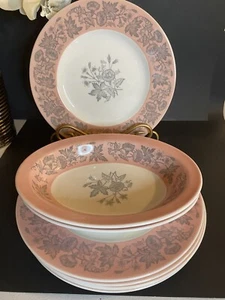 Wedgwood WILDFLOWER PINK GRAY England Bone 11”Dinner Plate 6 & Vegetable Bowl 2 - Picture 1 of 7