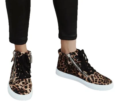 Report Women’s Amali Leopard Print Suede Look Bootie 2 Sided Zip Lace Up 7.5 - image 1 of 4