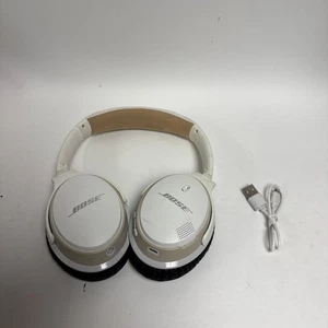 Auriculares inalámbricos Bose SoundLink Around Ear AE2 II - blancos probados sobre la oreja leer - Imagen 1 de 8
