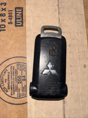Mando a distancia de entrada sin llave para Mitsubishi Outlander & Lancer 2008-2016 Foto 1 de 2