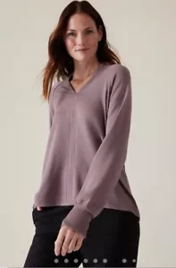 SUDADERA ATLETA RISE CUELLO EN V DAMASCO MALVA TALLA S NUEVA CON ETIQUETAS - Imagen 1 de 12