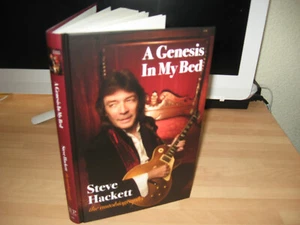 Steve Hackett - A Genesis In My Bed Signed 1st autobiography Peter Gabriel era - Bild 1 von 11