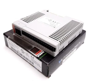 Automation Direct P2-16TRS P2000 PLC AC Output Module, 16-Point, 100-240VAC - Picture 1 of 7