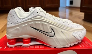 Nike Women's Shox R4 White Phantom AR3565 103 Size 8 - Picture 1 of 9