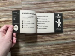 RARE FALLOUT 3  VAULT DWELLER'S SURVIVAL GUIDED POCKET REFERENCE GUIDE VIDEOGAME - Picture 1 of 3