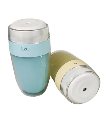 Umidificatore Mini Diffusore Aroma  Aria per Auto Diffusore LED 300Ml Casa - Immagine 1 di 4
