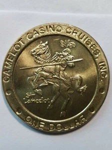 1 $ MESSING SLOT TOKEN MÜNZE CAMELOT KREUZFAHRTEN CASINO SCHIFF NEUWERTIG BANKFRISCH ROLLEN - Bild 1 von 3
