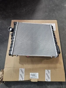 Porsche Radiator 2017-2019 911 2017-2023 718 Boxster Caymen Spyder - Picture 1 of 5
