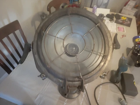 Vintage WWII US NAVY SHIP SEARCHLIGHT ~ WW2 USN Search Light / Steampunk Lamp Cover