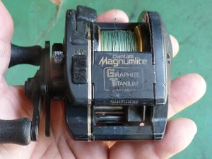 Carrete de pesca Shimano Bantam Magnumlite 2000GT - usado - funcionando - Japón - Imagen 1 de 6