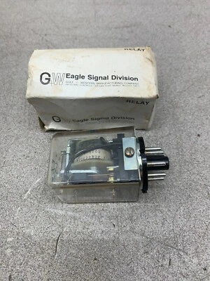 NEW IN BOX EAGLE SIGNAL 24VDC. RELAY 22Q2CD024 - Image 1 of 4