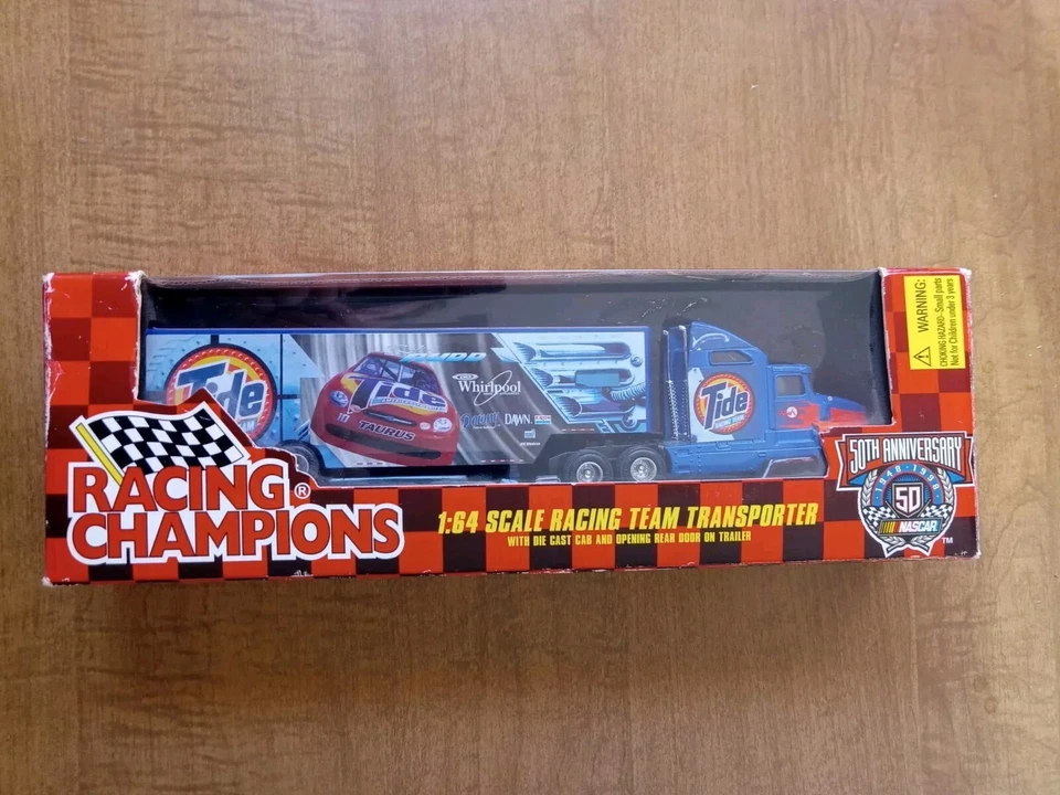 Racing Champions #10 Ricky Rudd escala 1/64 Tide Transporter 1999 Foto 1 de 4