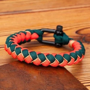 Handgeflochtene Armband für Frauen und Männer mit Messing Hufeisen Schnalle  - Bild 1 von 4