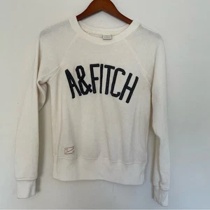 A & Fitch Sweatshirt Womens XS White Crew Neck long sleevs pullover Fleece Y2K - Picture 1 of 13