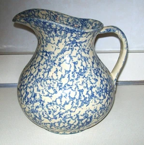Vtg Robinson Ransbottom Roseville, Oh USA Blue Spongeware #700 Pitcher Ewer 9"T - Picture 1 of 10