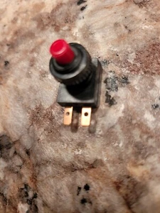 Kaypro Soft Reset Schalter - Bild 1 von 1