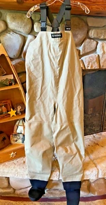 SIMMS GORE-TEX Classic Guide Medium Womens Stockingfoot Waders Gravel Guards USA - Picture 1 of 12