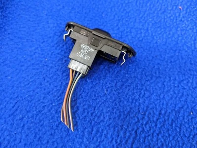 +Pigtail 2012-2018 AUDI A7 QUATTRO - Sensor de luz solar para tablero 4G0907539A Foto 1 de 4