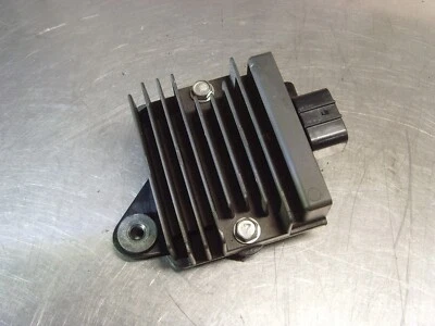 KAWASAKI Z650 ABS 2018 VOLTAGE REGULATOR RECTIFIER 2017-2019 - Image 1 of 3