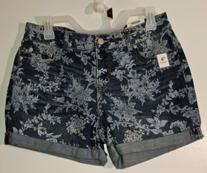 Time And Tru trendige mittelhohe Passform Bündchen Design Denim Kern Shorts Größe 6 - Bild 1 von 4