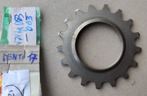 MAYBE REGINA BRAND FREEWHEEL SPARE PARTS COG 17 PIGNONE BICI VINTAGE - Picture 1 of 10