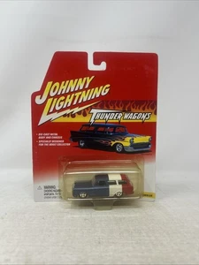 WHITE LIGHTNING 1950's CUSTOM RUMBLUR JOHNNY LIGHTNING THUNDER WAGONS 1:64 - Picture 1 of 5