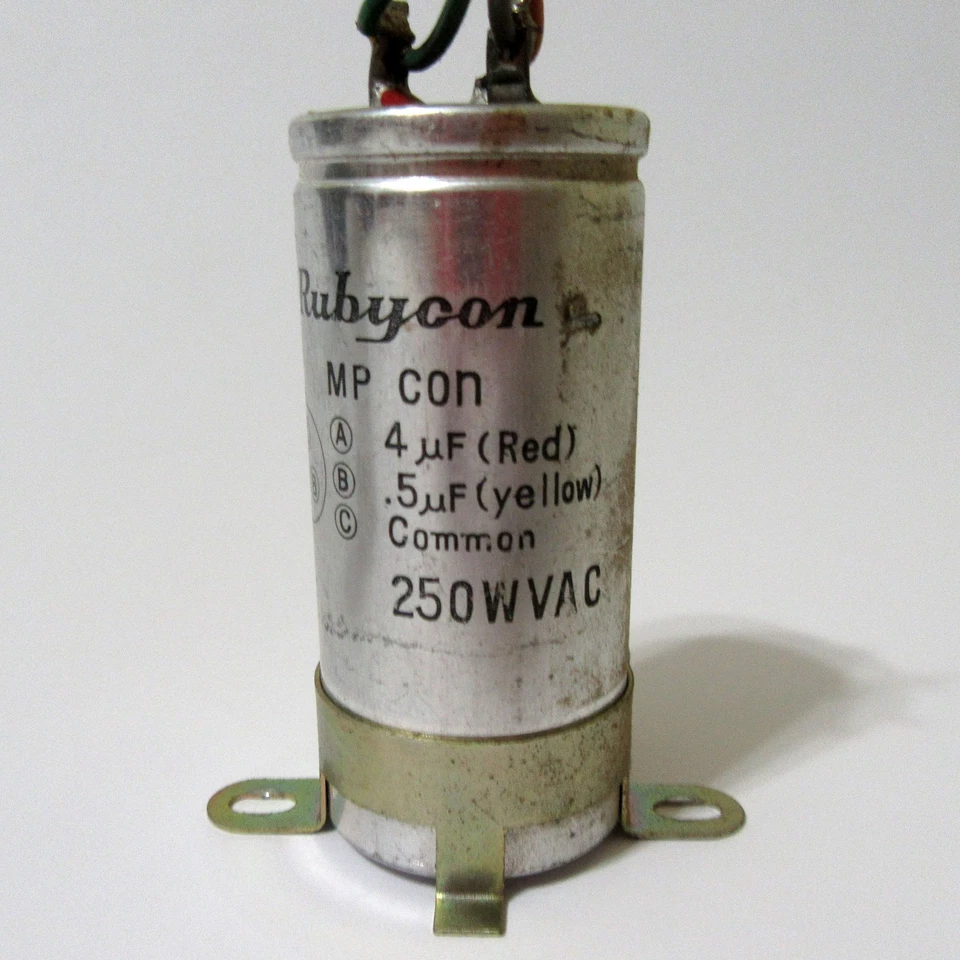 DOKORDER ® 1120 Open Reel Tape Deck PART - OEM - Capacitor - 4 uF 0.5 uF 250 VAC - Image 1 of 1