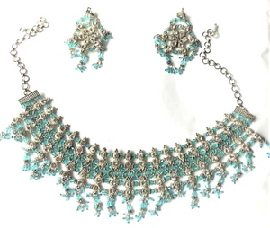PARURE DE PRESTIGE  PERLES DE VERRE ET STRASS bleu LAKME collier et boucles  - Picture 1 of 5