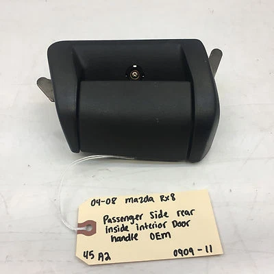 Manija de puerta lateral del pasajero trasero derecho Mazda RX-8 2004 2005 2006 2007 2008 FABRICANTE ORIGINAL Foto 1 de 2