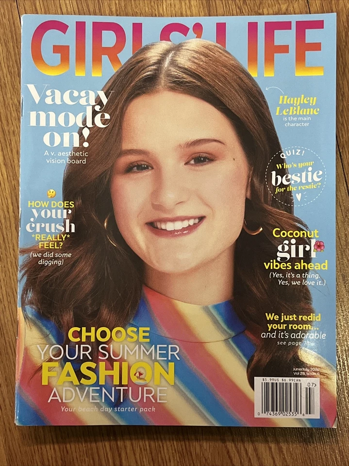 Girls Life Magazine, Choose Your Summer Fashion Adventure. Hayley LeBlane Foto 1 de 1