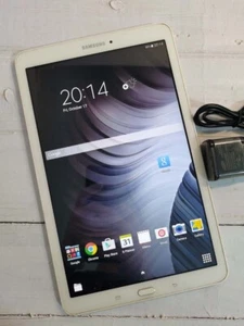 Samsung Galaxy Tab E 9.6 Android SM-T560 8GB Micro-SIM 9.6" Smart Tablet - Picture 1 of 11