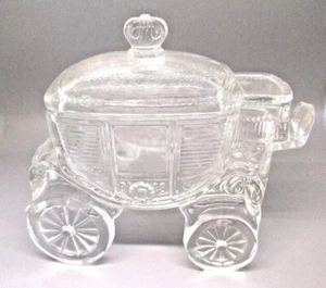 L. E/ Smith 1970's Glass 7" Long Stagecoach With Lid Candy Dish - Picture 1 of 6