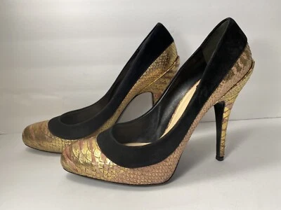 Zapatos de tacón Christian Dior serpiente en relieve negro dorado 40/9,5 $780 - Imagen 1 de 4