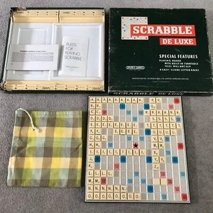 Juego de mesa Scrabble De Luxe vintage (1973) con tocadiscos incorporado - Imagen 1 de 15