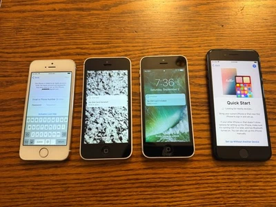 LOT OF 5 Apple iPhones 2 5C, 1 5S, 1 SE Gen 2, & 1 6 Plus Locked - Image 1 of 4
