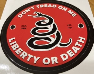 (Peel & Stick) Sticker: Don’t Tread On Me - Liberty Or Death (Patriot / U.S.A.) - Picture 1 of 1
