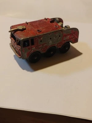 Vintage Lesney Matchbox Airport Foamite Crash Tender Fire Truck #63 - Image 1 of 4