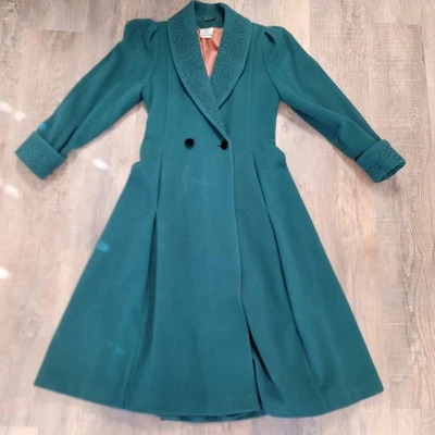Laura Ashley Green Vtg Wool Cashmere Coat Embroidered Collar/ Cuffs US 8 *FLAW* - Image 1 of 4
