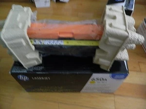 GENUINE HP YELLOW TONER CARTRIDGE LaserJet Enterprise CP 5525 CE272A NEW - Picture 1 of 1