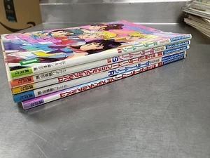 Vintage Nakayoshi Pretty Soldier Sailor Moon Art Book Lot Of 5 - Picture 1 of 12