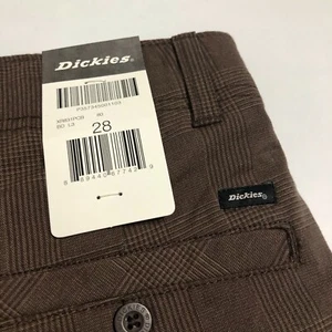 Dickies Mens shorts Size 28 Brown Plaid 11" Inseam Active waist NWT - Picture 1 of 7